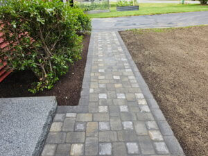 pave stone walkway